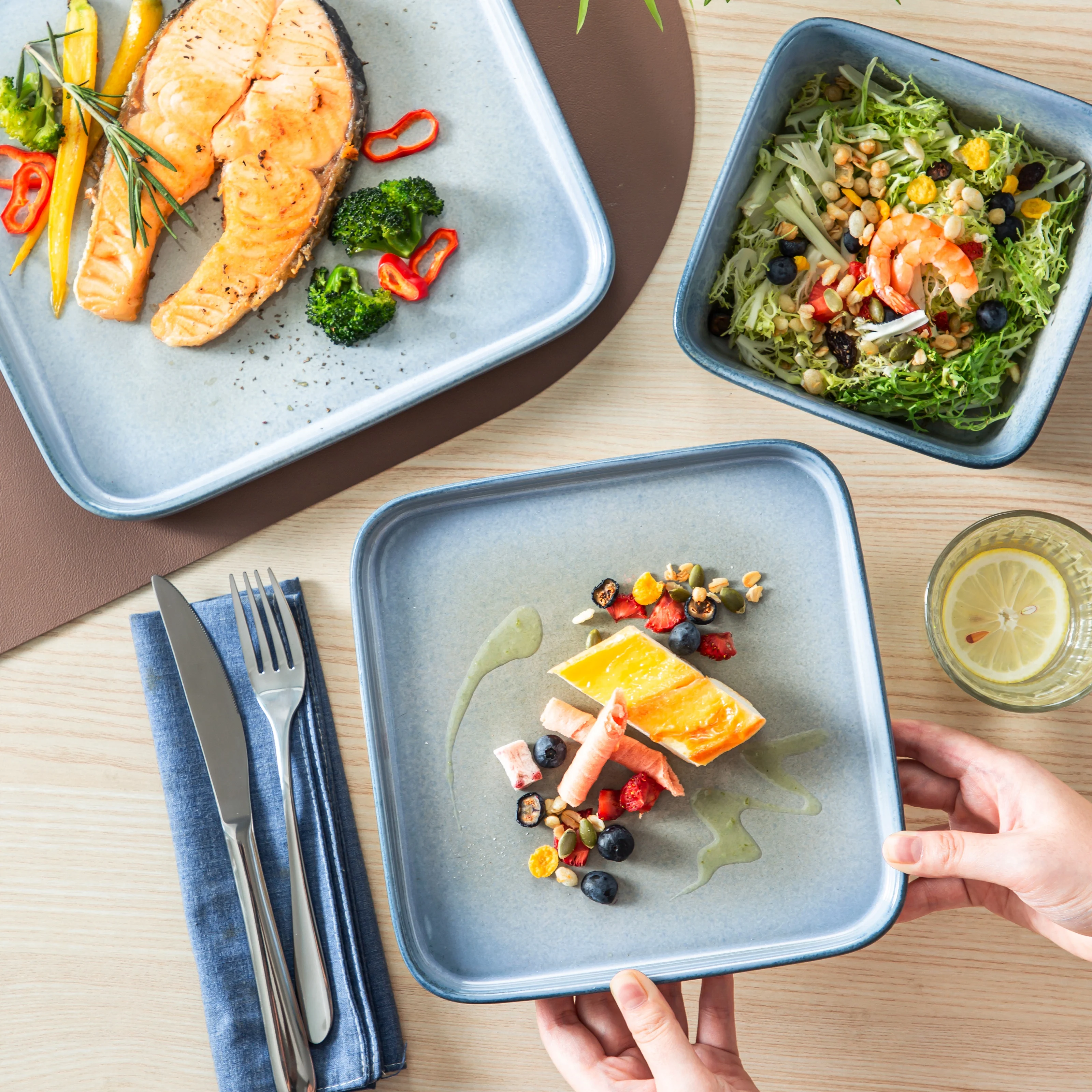 أطقم عشاء مكونة من 12/24 قطعة من فانكاسو طقم أواني حجرية باللون الأزرق والوردي مع طبق عشاء/لوحة حلوى/حساء/وعاء خدمة لـ 4/8