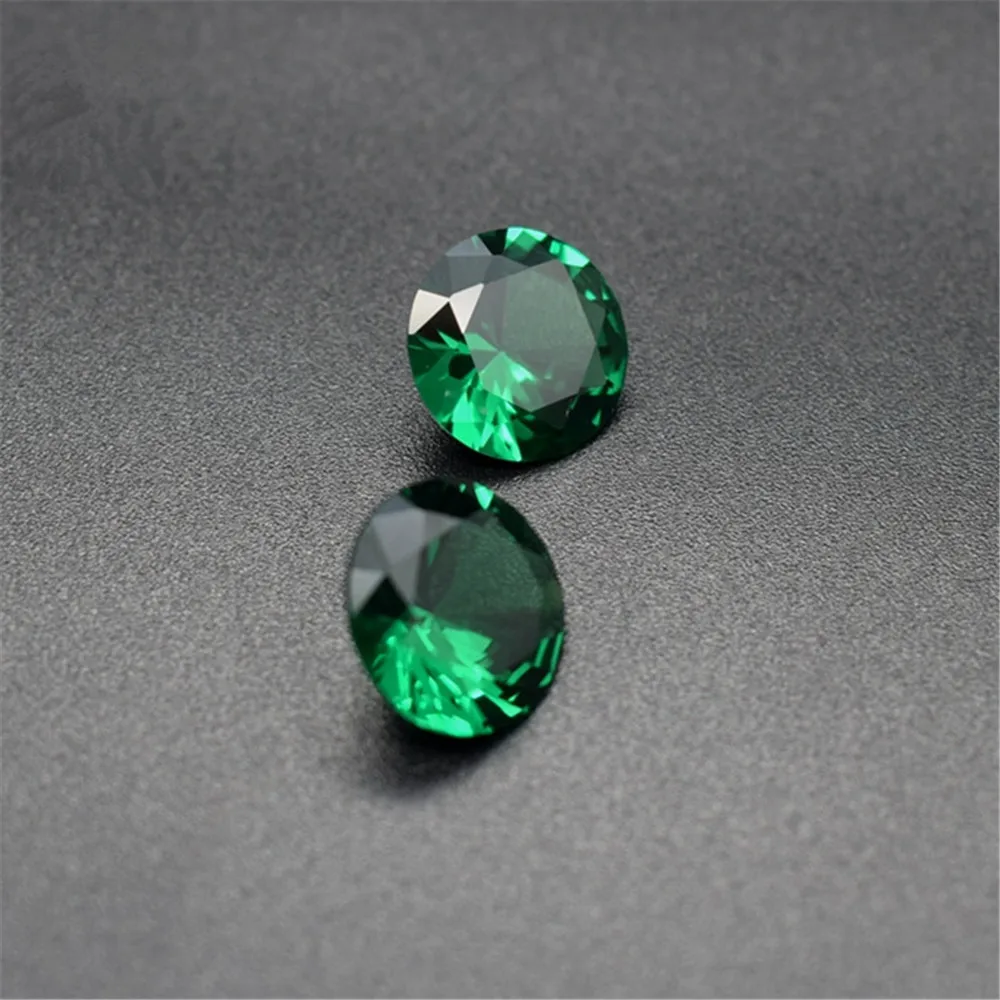 Joanlyn Emerald Round Faceted Gemstone Brilliant Cut Rich Green Emerald Gem Multiple Sizes to Choose C05E