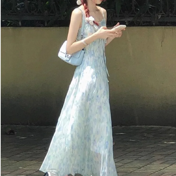 

Blue Suspender Printed Dress for Women's Summer New High-end Style Tea Break Charming French Temperament Long Skirt