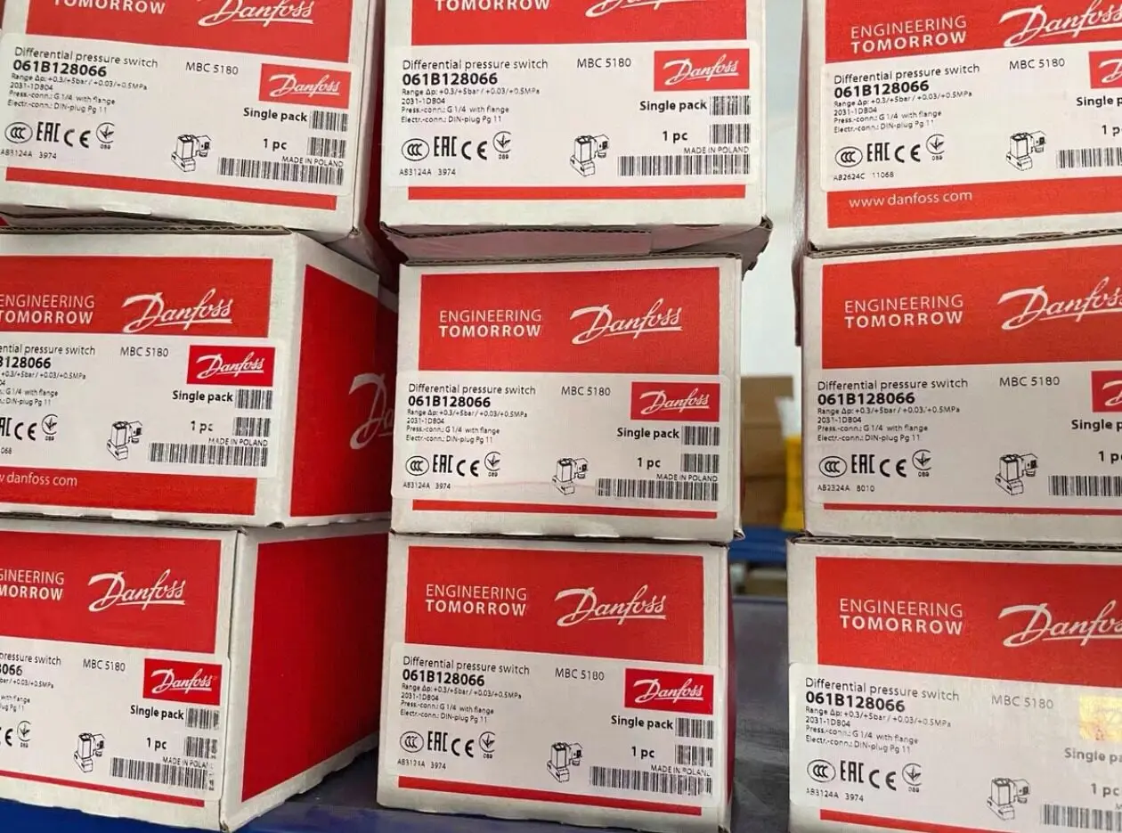 

Model 061B128066 New Danfoss Pressure Switchin stock