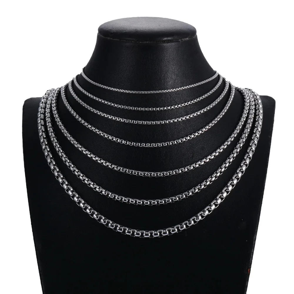 Thumbnail 3 - #4 Best Necklaces to Buy In 2026