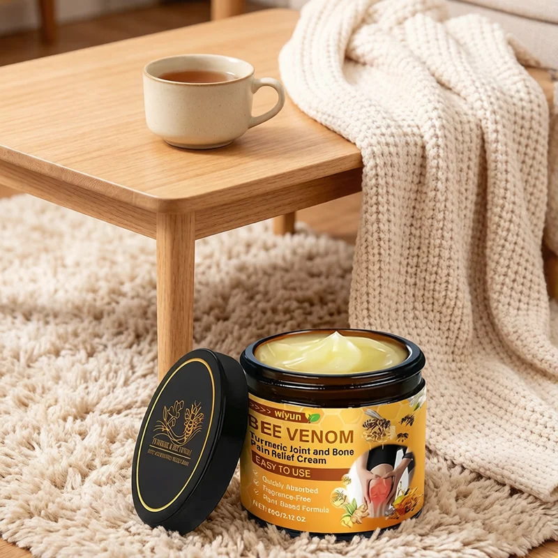 

Быстро впитывающийся крем с пчелиным ядом и куркумой для суставов: облегчение дискомфорта, улучшение гибкости для ухода за спиной, шеей, коленями и телом