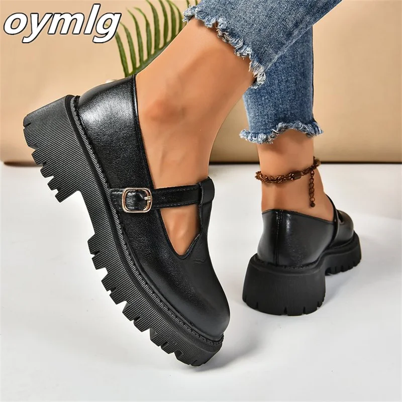 British Little Leather Shoes for Women 2024 Autumn New Vintage Round Head One Step Student Thick soled Mary Jane Single Shoes