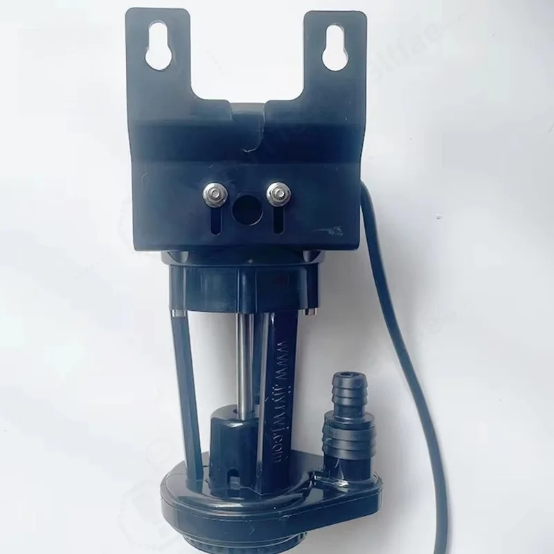 Plastic Electric Water Pump Motor, 5W 220V 1300RPM, Universal Suction Pump Replacement Spare Parts for Commercial Ice Maker