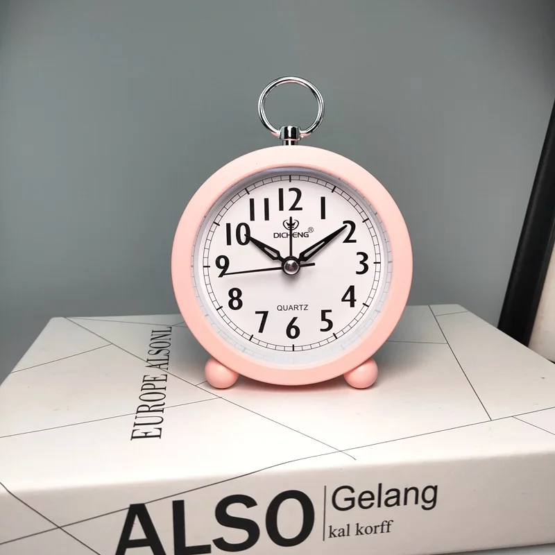 Simplicity Hangable Battery Alarm Clock Plastic Super Silent Table Desk Digital Clock Time For Bedroom Bedside Desk Home Decors