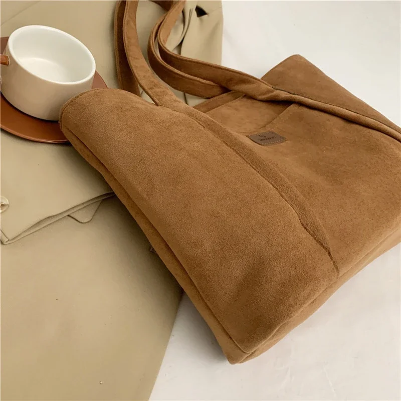 Borsa a tracolla stile Casual di nuova moda di alta qualità di spedizione gratuita borsa per pendolari leggera e Versatile di grande capacità