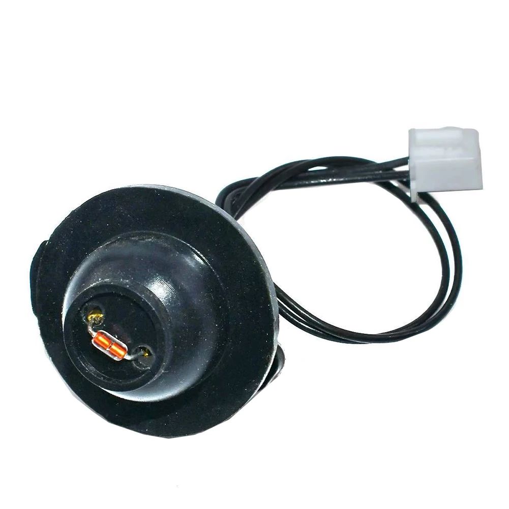 Induction Cooker Temperature Probe with Standardized Electrical Interface for Broad Compatibility with Major Brands