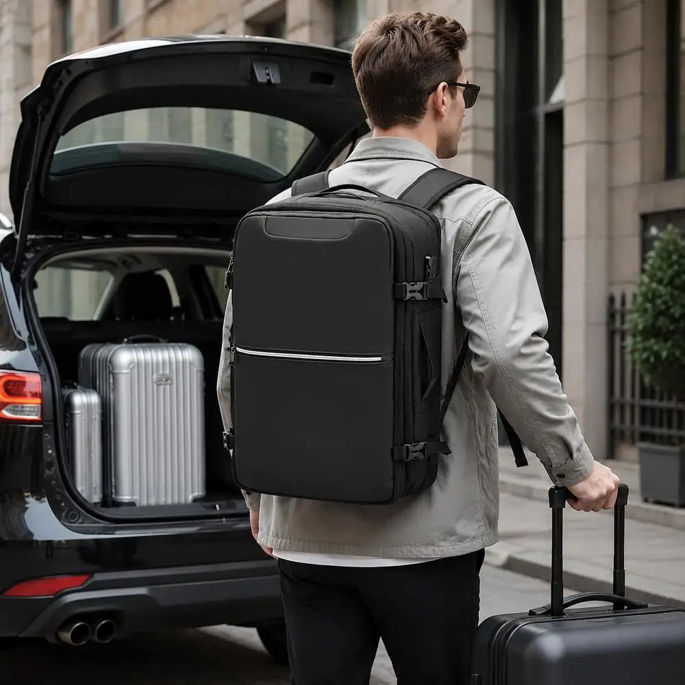 Sac à dos de voyage sous vide 80 L en tissu enduit 900x900D et cuir PVC noir avec compression extensible, pompe, serrure TSA, plusieurs compartiments, bretelles rembourrées, bandes réfléchissantes pour