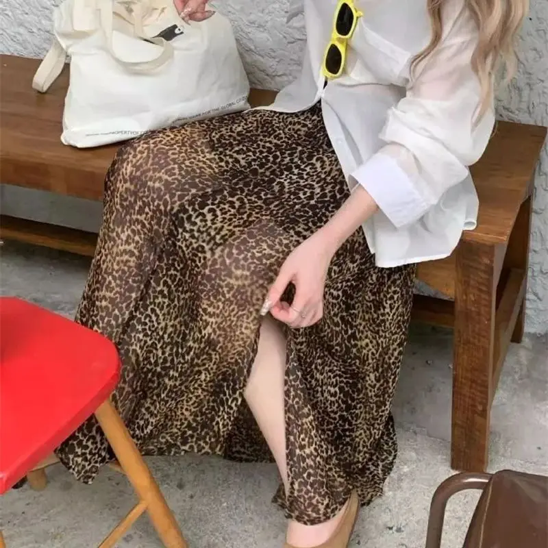 ฤดูร้อนใหม่ชีฟองกระโปรงยาวผู้หญิงแฟชั่นเสือดาวพิมพ์เอวสูงแยก A-Line กระโปรงวินเทจ Streetwear Y2k Casual เสื้อผ้า