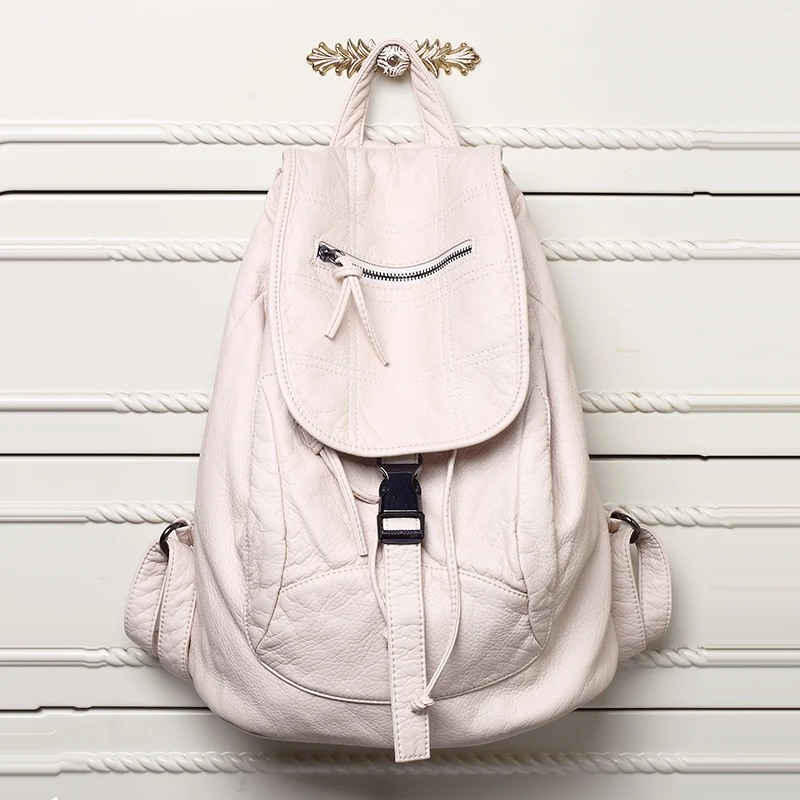 

Trendy, Fashionable, Versatile, High-Quality, Soft Material, Large Capacity Backpack