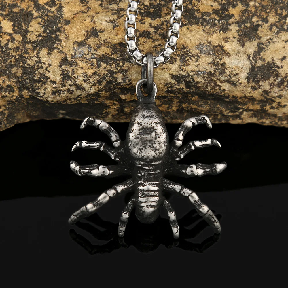 Unique Gothic Thousand Eyes Spider Pendant Stainless Steel Fashion Punk Spider Necklaces Men's Singular Animal Jewelry Wholesale