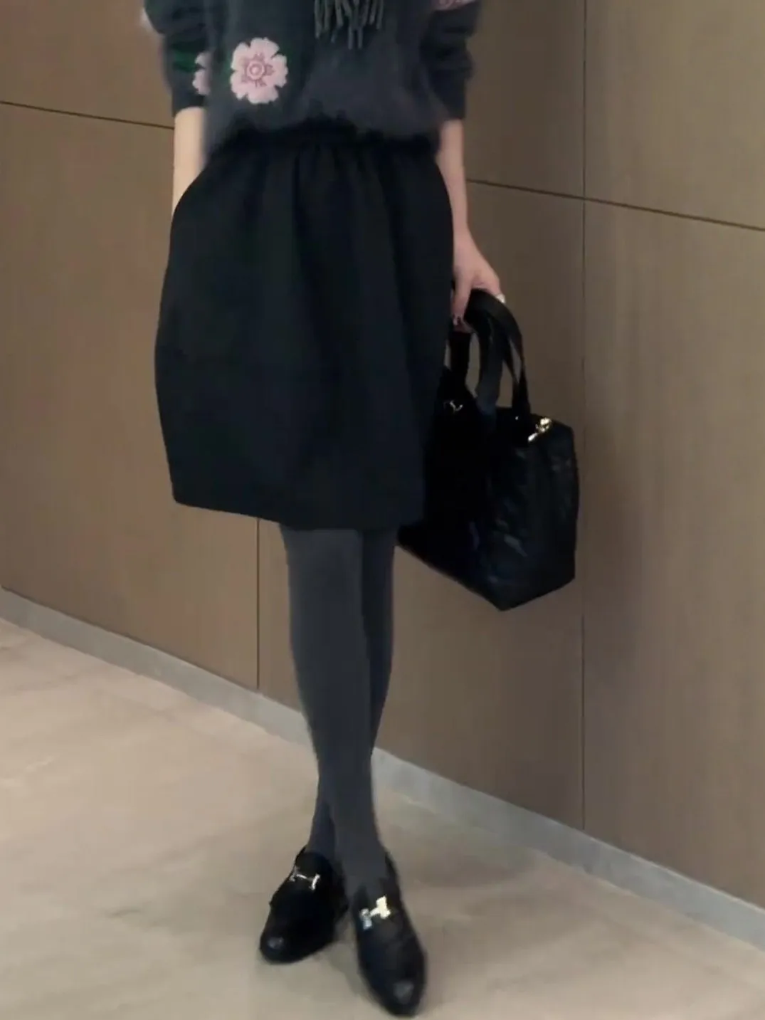 

Юбка А-силуэта с высокой талией, черная, больших размеров, женская, весенняя, модная, стройнящая, скрывающая бедра, универсальная, трендовая, для повседневной носки