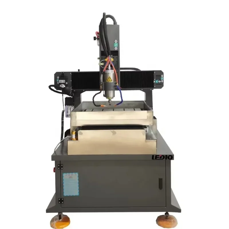 Mini Size Metal Cnc Milling Machine Brass Aluminum Copper Engraving Router 400*400mm Size Cnc In Guangzhou