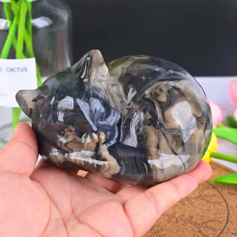 

Wholesale Natural Crystal Stone with UV Reaction Polished Volcano Agate Elephant Cat Frog Carvings Animal Stone for Gift