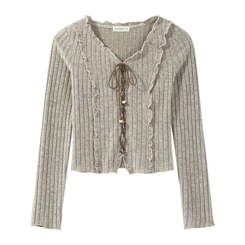 

Spring Vintage Style Women's Knitted Sweater V-Neck Short Design Sense Slimming Long Sleeve Fashionable Age-Defying Top