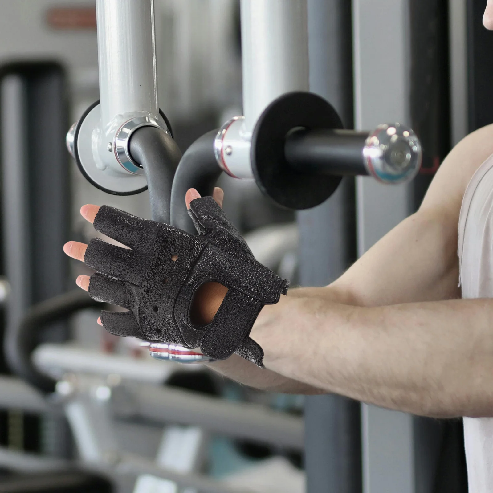 

1 Pair Men'S Half Finger Gloves Breathable Touchscreen Cycling Gloves For Motorcycle Riding Gym Workout Outdoor Sports Biking