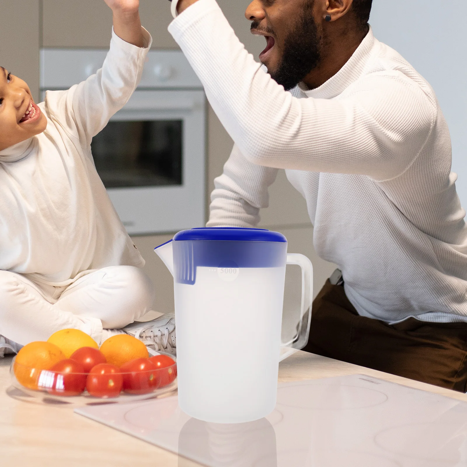 

5L Large Capacity Frosted Water Pitcher Plastic Tea Carafe Juice Container Mason Jar Restaurant Party Beverage Cold Tea Coffee