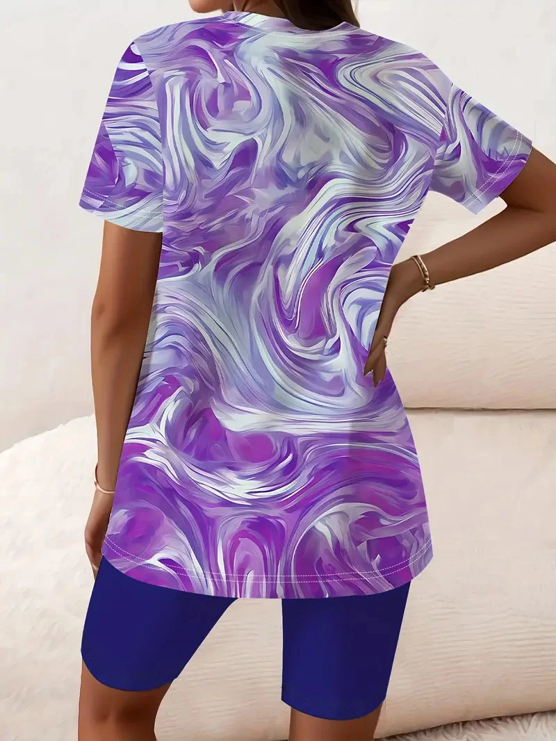 Women's Casual Printed Short-Sleeved Top and Shorts Set, Crew Neck Pullover with Slit Details, Suitable for Everyday Wear and Vacation Outfits