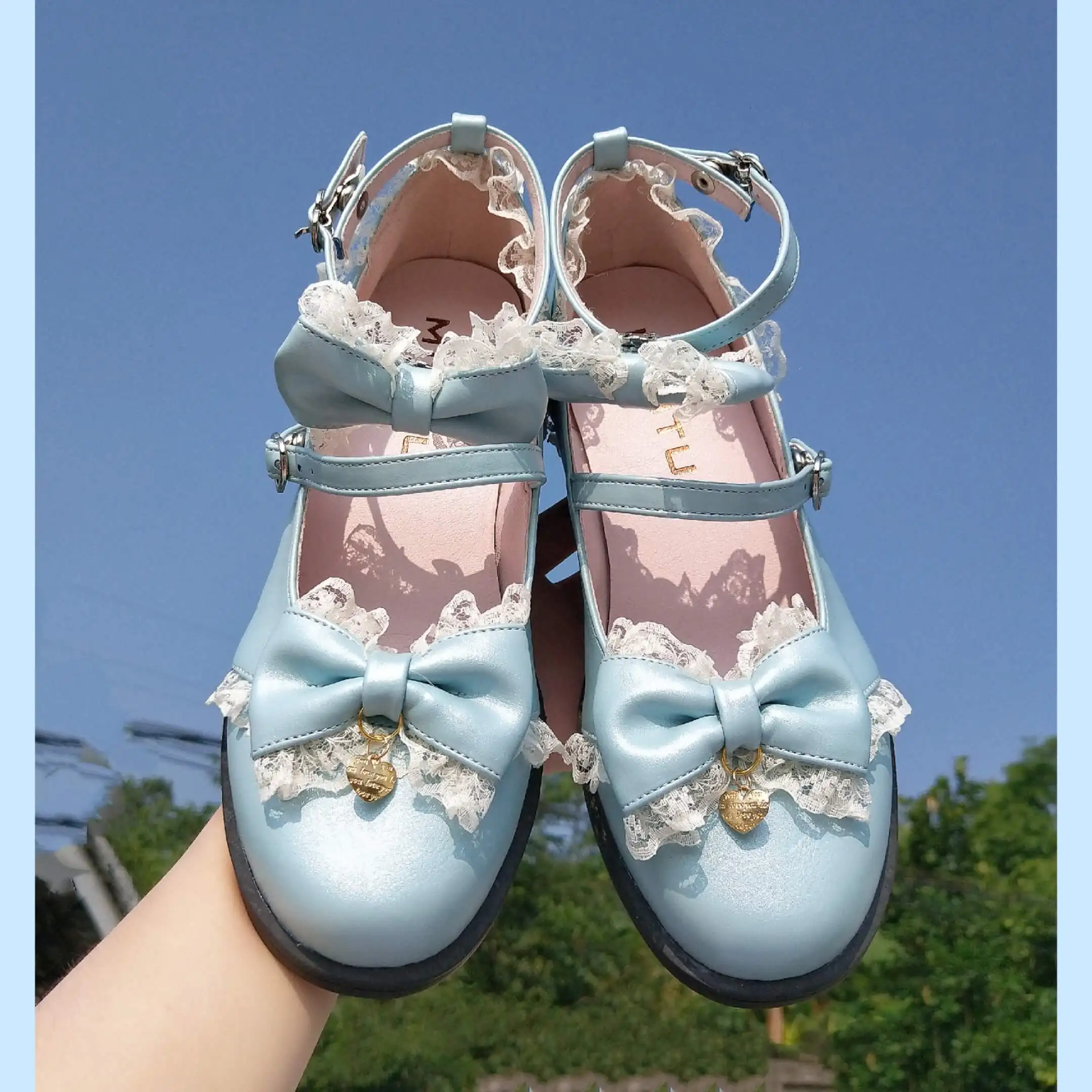 

Sweet Lolita Japanese Women's Shoes Low-heeled 1-3cm Vintage Lace Bowknot Flat Heel Shallow Mouth Kawaii Shoes College Style