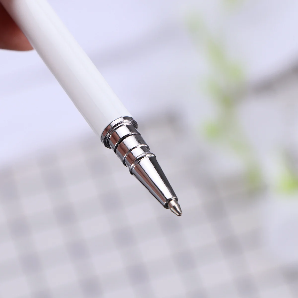 

White Metal Capacitive Pen Smooth Touch Screen Writing Tool for Phone Computer Handheld Device Touch Screen Pen