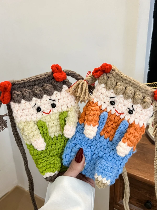 Bolso para teléfono móvil de ganchillo hecho a mano, nuevo bolso cruzado versátil Bapa pequeño para niños, bonito diseño de dibujos animados ex