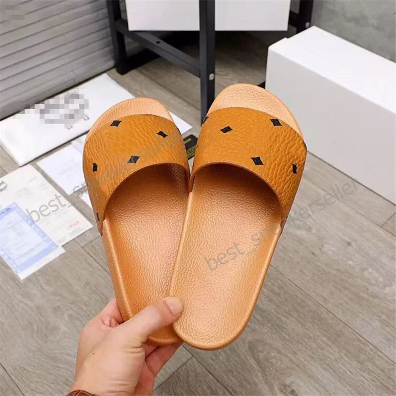 

Men Women Slippers Sandles Classic Brown Flat Home Slipper Bathroom Munich Leather Print Sandals Shoes Woman Flip Flops Luxury P