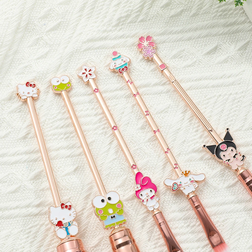 Sanrio Kitty Kitty Make-up-Pinsel, Kawaii-Cartoon, Kuromi Foundation Blending, Rouge, Concealer, Augenbrauenpuderpinsel, 5-teiliges Set