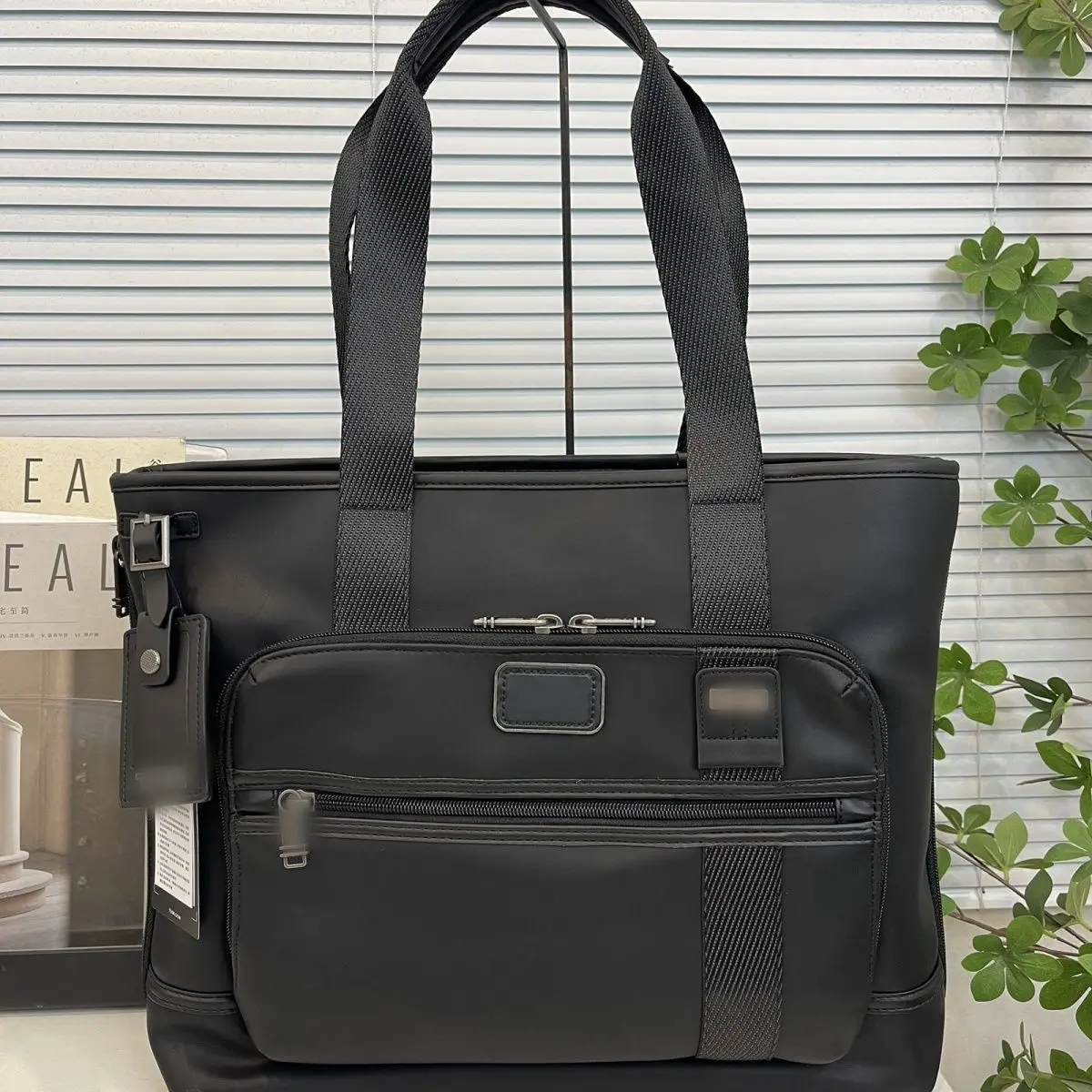 

9223309D Модная кожаная сумка-тоут для мужчин, повседневная простая деловая сумка для ноутбука