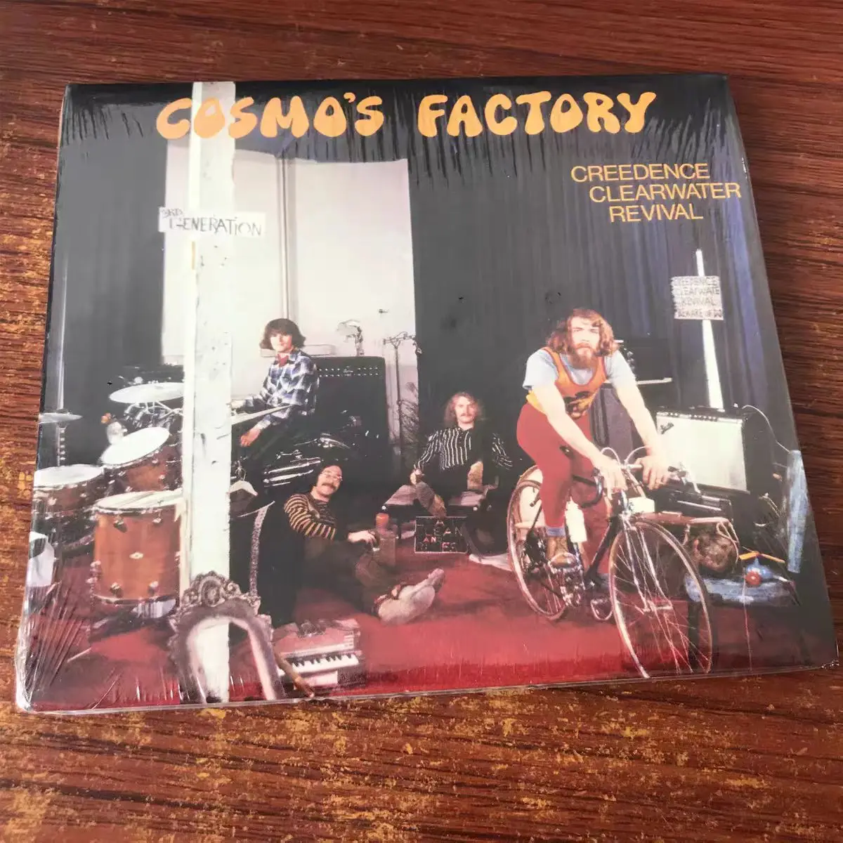 

Roots Rock & Swamp Rock Album Creedence Clearwater Revival Music CD Music Record Cosplay Walkman Car Soundtracks Box Gifts