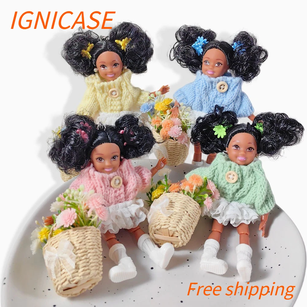 

IGNICASE New Cute Doll Doll Keychain Fashionable Pearl Chain High-end Personality Bag Pendant Multicolor Sweater Pendant