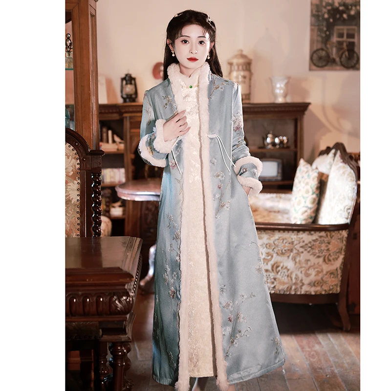 

Cheongsam Coat Women's Mid-Length Blue Retro ChineseStyle Winter Long Sleeve Thickened Warm Jacquard Printing and Dyeing Quilted