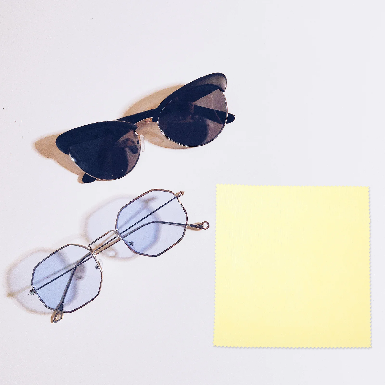 

100Pcs Glasses Cleaning Cloths Fine Fiber Soft Supple Cloth for Jewelry Phone Lens Eyeglasses Sunglasses Jewelry Cleaning Cloth