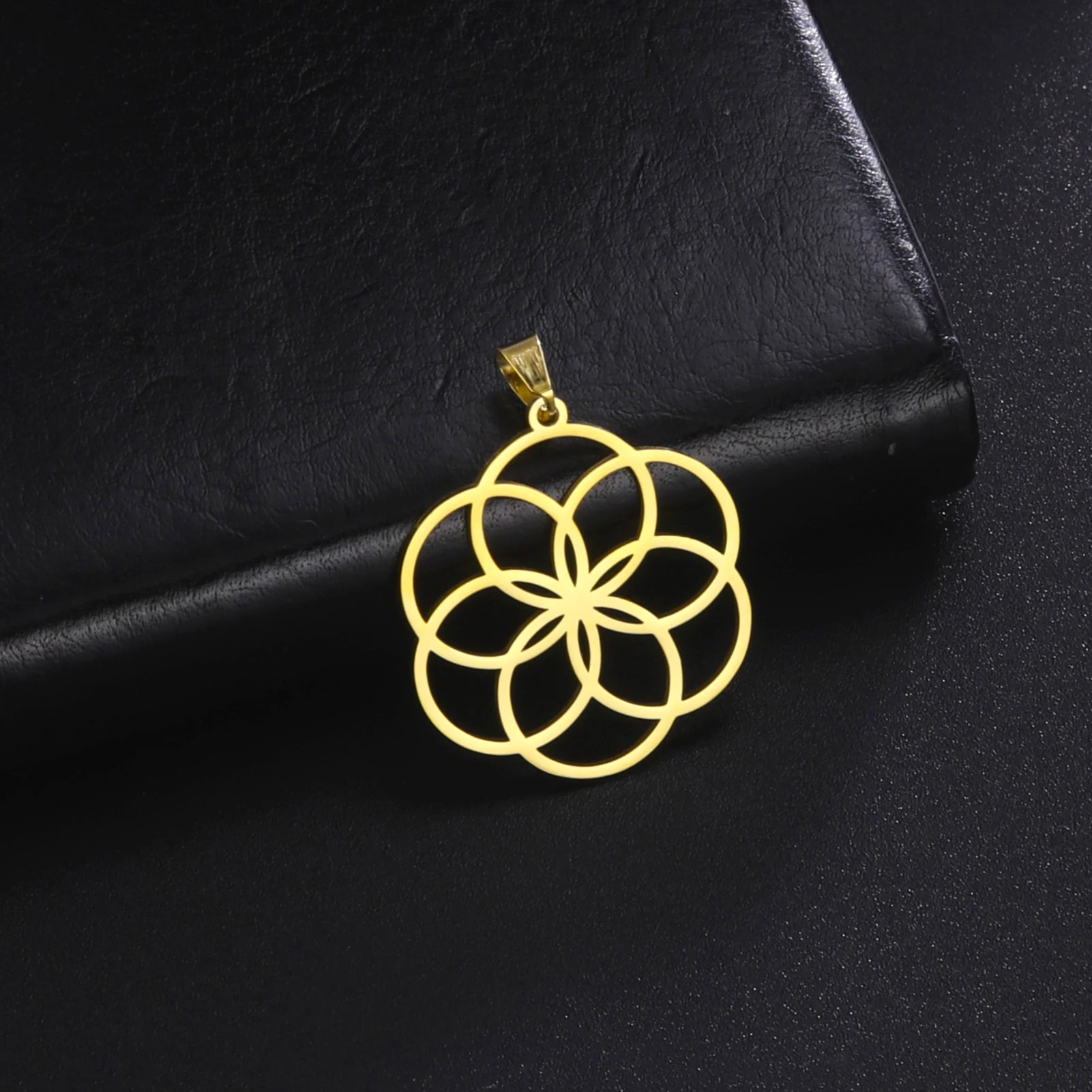 EUEAVAN 5pcs Flower of Life Charms Mandala Pendant Stainless Steel Charm Women Necklace Jewelry Making Accessories Wholesale