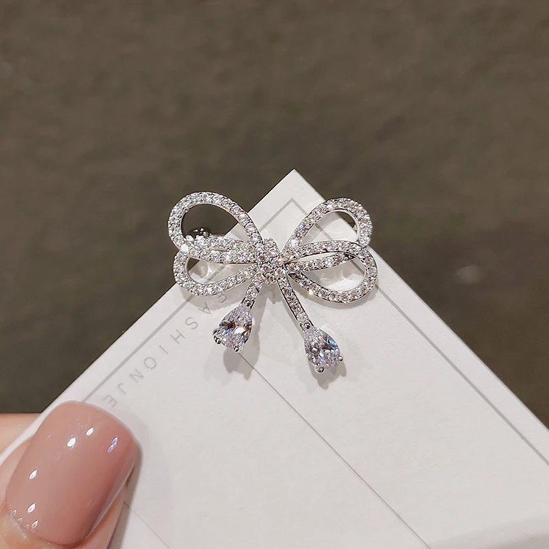 Elegant Bowknot Rhi… - image