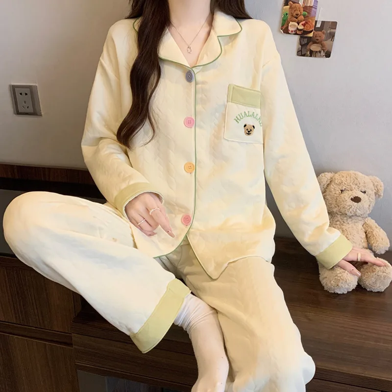 

New Arrival: Stylish Solid-Colour Autumn/Winter Warmth Korean-Style Casual Air-Cotton Pyjamas for Women Homewear Set for Ladies