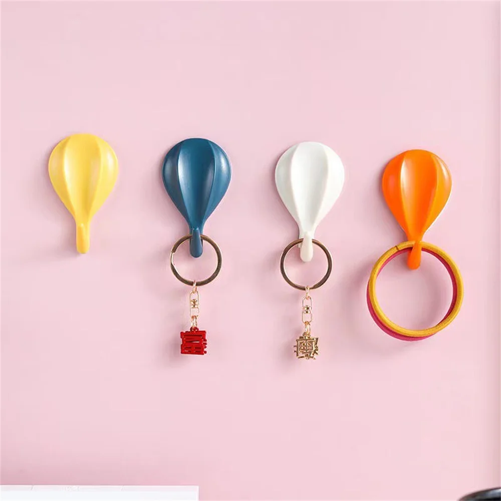 

Pylons Beautiful And Practical Imple And Durable Material Abs Material Size 6.5cm 4cm Hook Key Hook Home Decoration