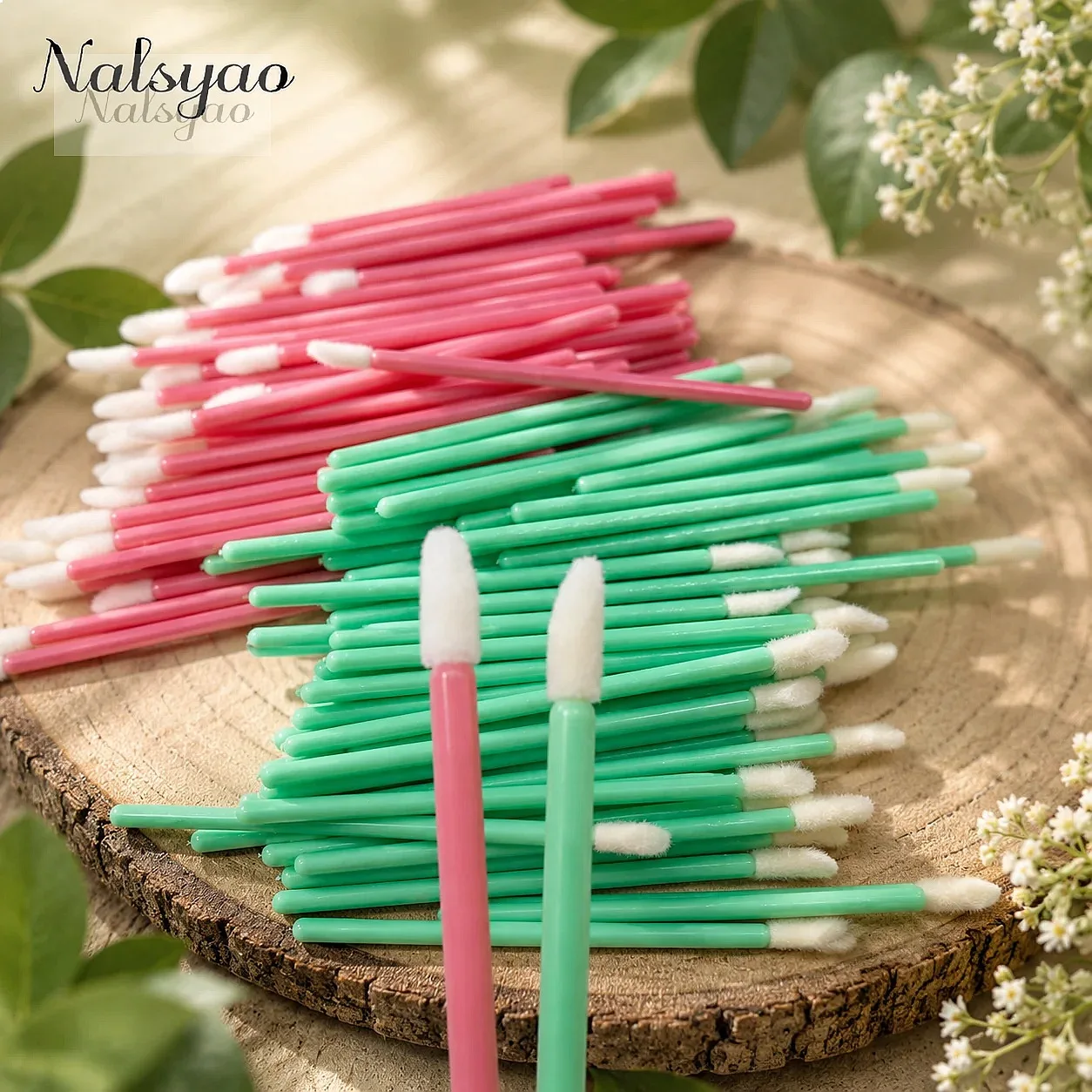 Disposable 50-100PCS Wholesale Lip Gloss Applicator Brush Lipstick Wands Makeup Tool For Women