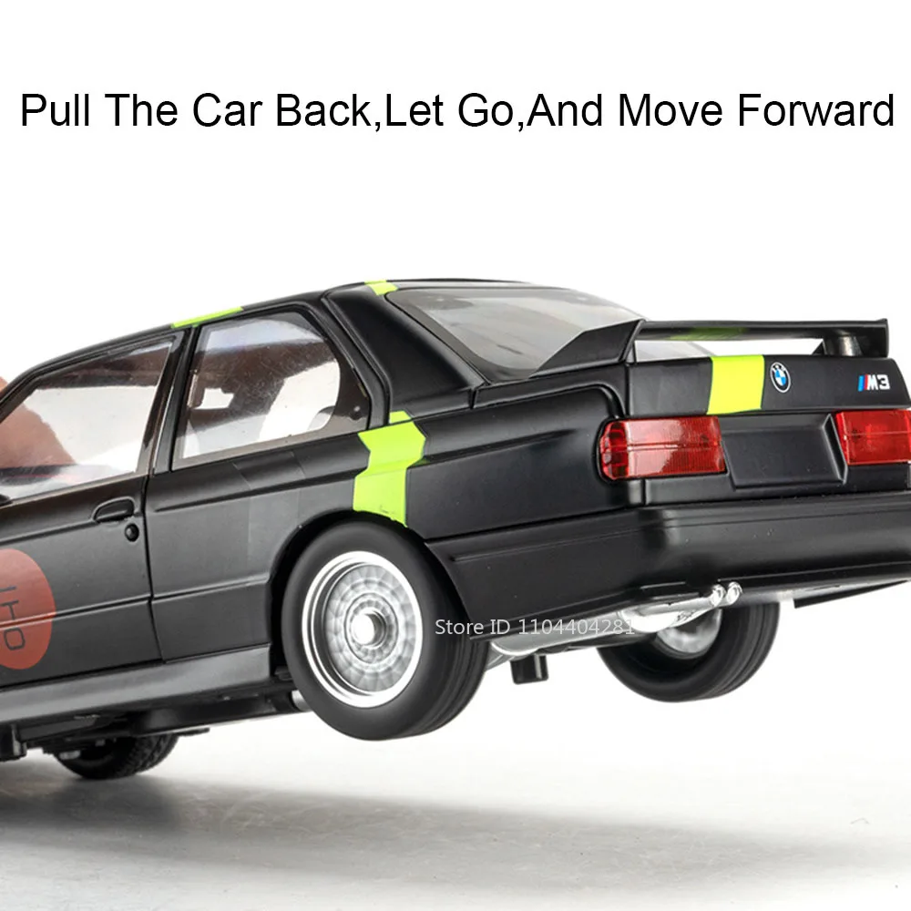 1:24 M3 M4 modèle jouets moulé sous pression voiture en alliage 4 portes ouvert son lumière retirer roue avant véhicule de direction pour garçon cadeau d'anniversaire