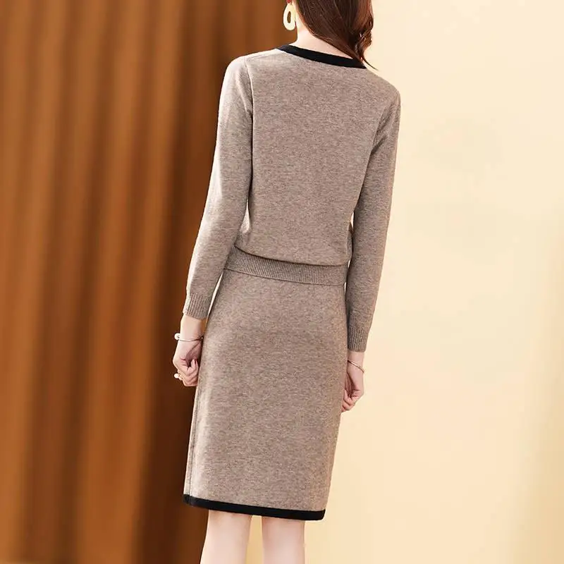 Women Autumn Winter Korean New Fashion V-neck Simple Commuting Dress Pocket Solid Buttons Age Reducing Long Sleeve Skirt Suits