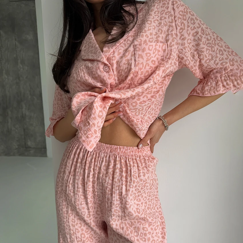 Hiloc Spring/Summer 2026 New Fashion Leopard Print Ladies Cotton Pajamas Two-Piece Cropped Sleeve Top And Slacks Women'S  Set