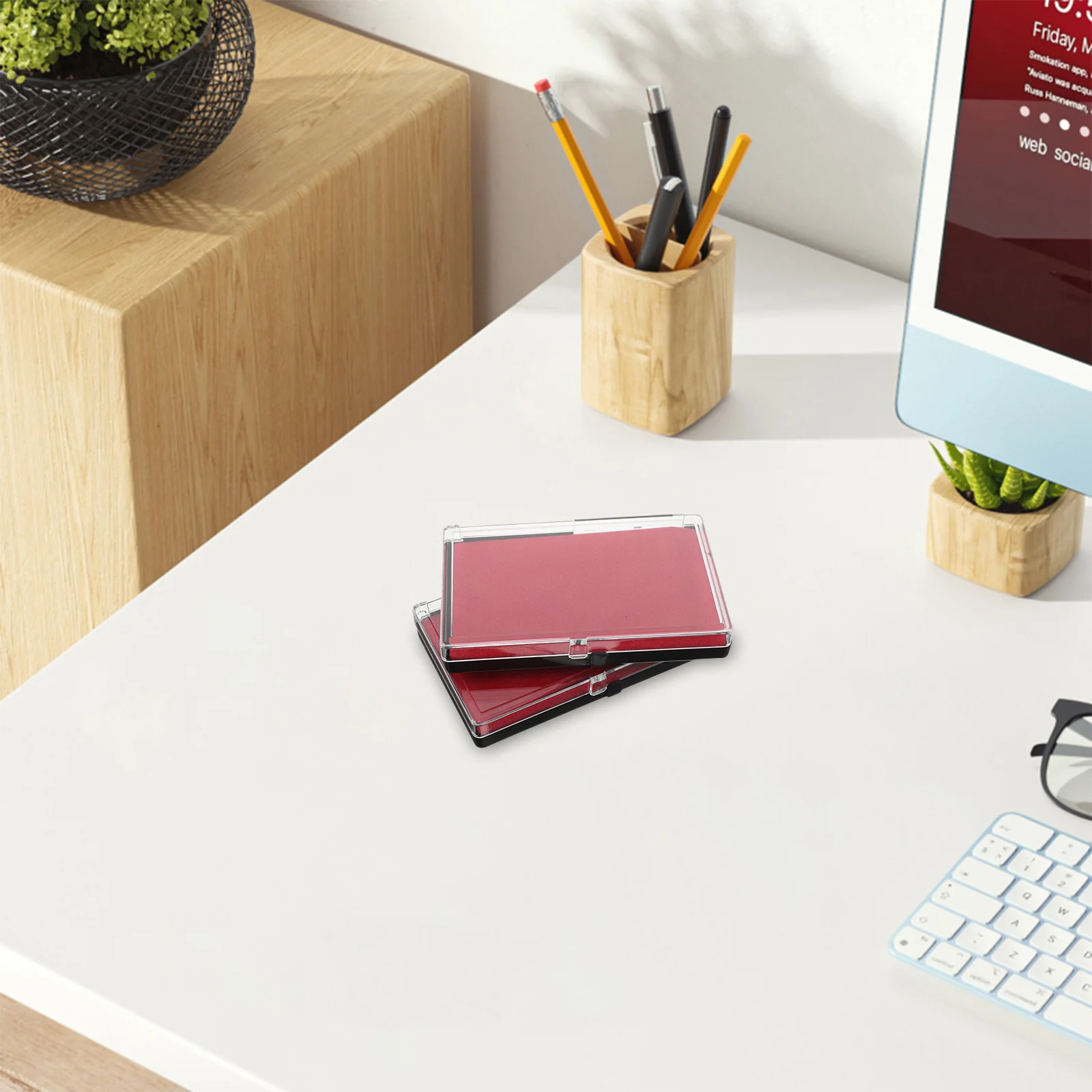 

2PCS Transparent Medal Display Case Large Badge Storage Box Award Pin Holder Organizer for Sports Medals Jewelry Collection