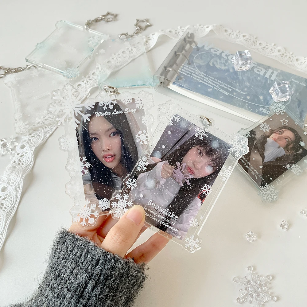 Fashion Transparent Acrylic Snowflake Card Holder Cute Girl Idol 3In Photo Storage Card Clip Star Pendant Keychain Card Bag Gift