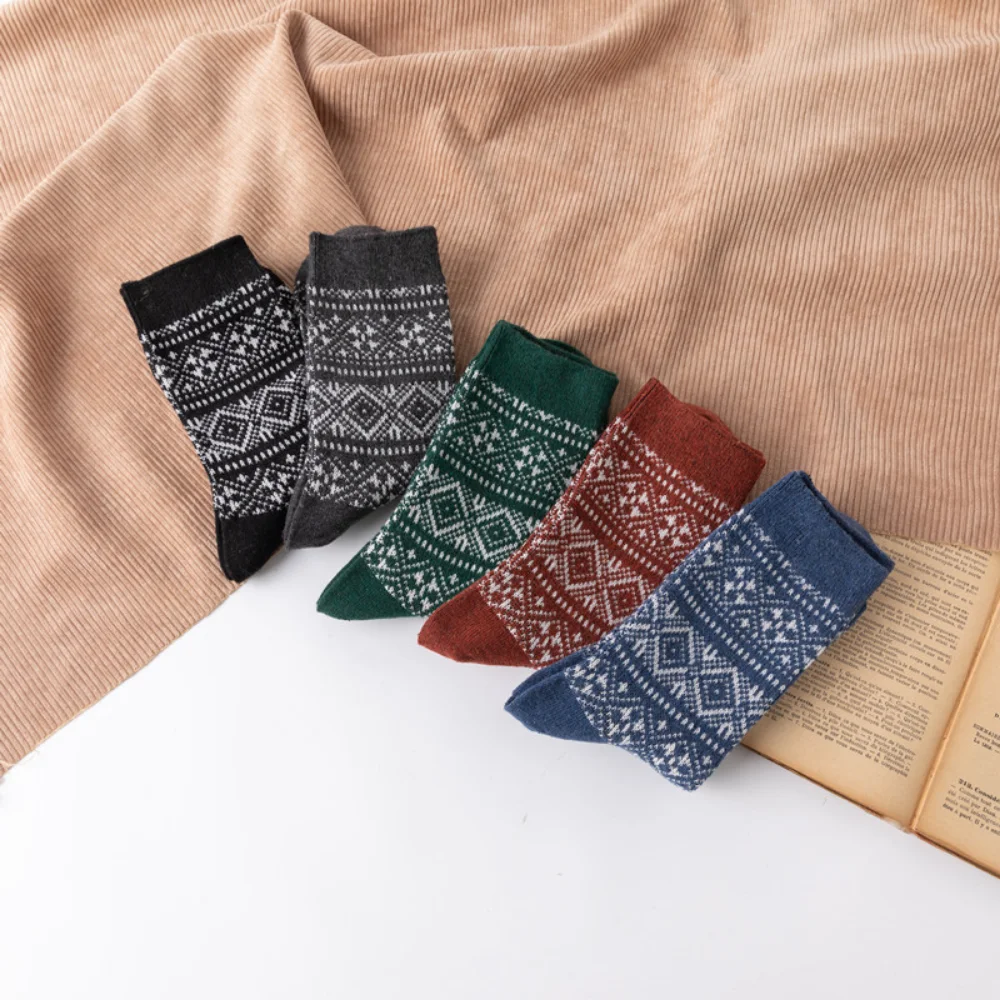 5 Pairs New Autumn and Winter Double Needle Diamond Men Mid-tube Casual Socks Ethnic Style Thickened Warm Wool Socks