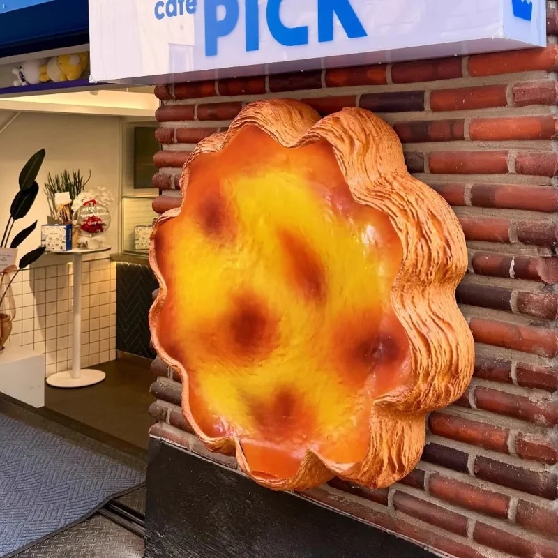 Giant Door Head Simulated Pizza Model FRP Sculpture Egg Tart Bakery Door Check-in Decoration Ornament Outdoor