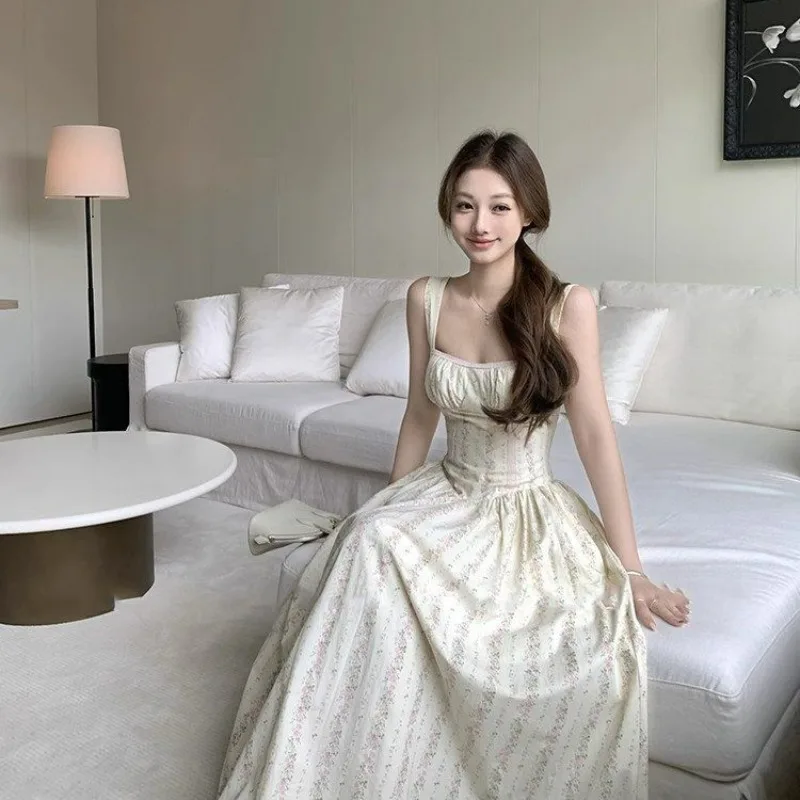 

Новое летнее французское тонкое платье с цветочным принтом, женское платье в японском стиле с темпераментом и талией, платья на подтяжках с цветочным принтом