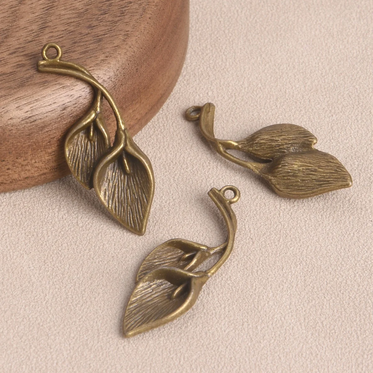 10pcs Flower Bud Shape 38x13mm Antique Bronze Metal Charms Pendant For Jewelry Making DIY Crafts Findings