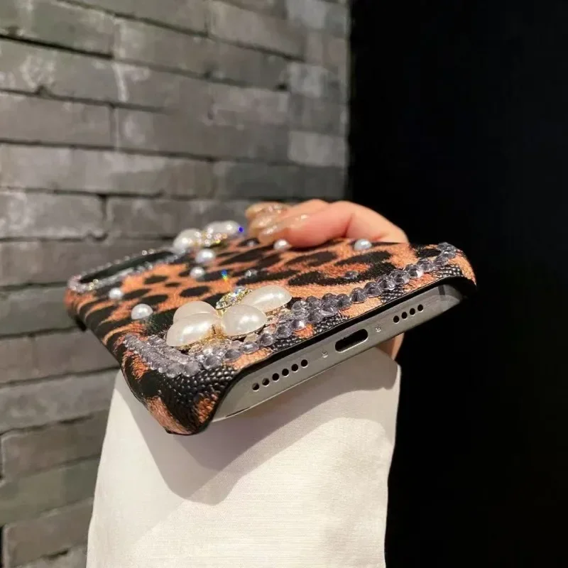 جديد آيفون 16pro جراب هاتف 15plus ليوبارد 14pro زهرة على شكل حجر الراين 13 12 مكافحة قطرة 11 XR ملابس جلدية الغطاء الواقي #5