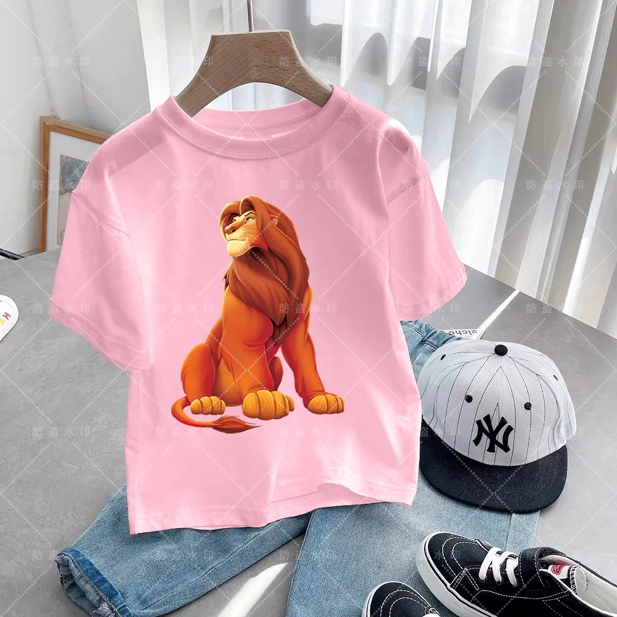 Disney Summer new children's cartoon Animal King Graphic Lion Simba T-shirt Cartoon boy and girl Printed T-shirt