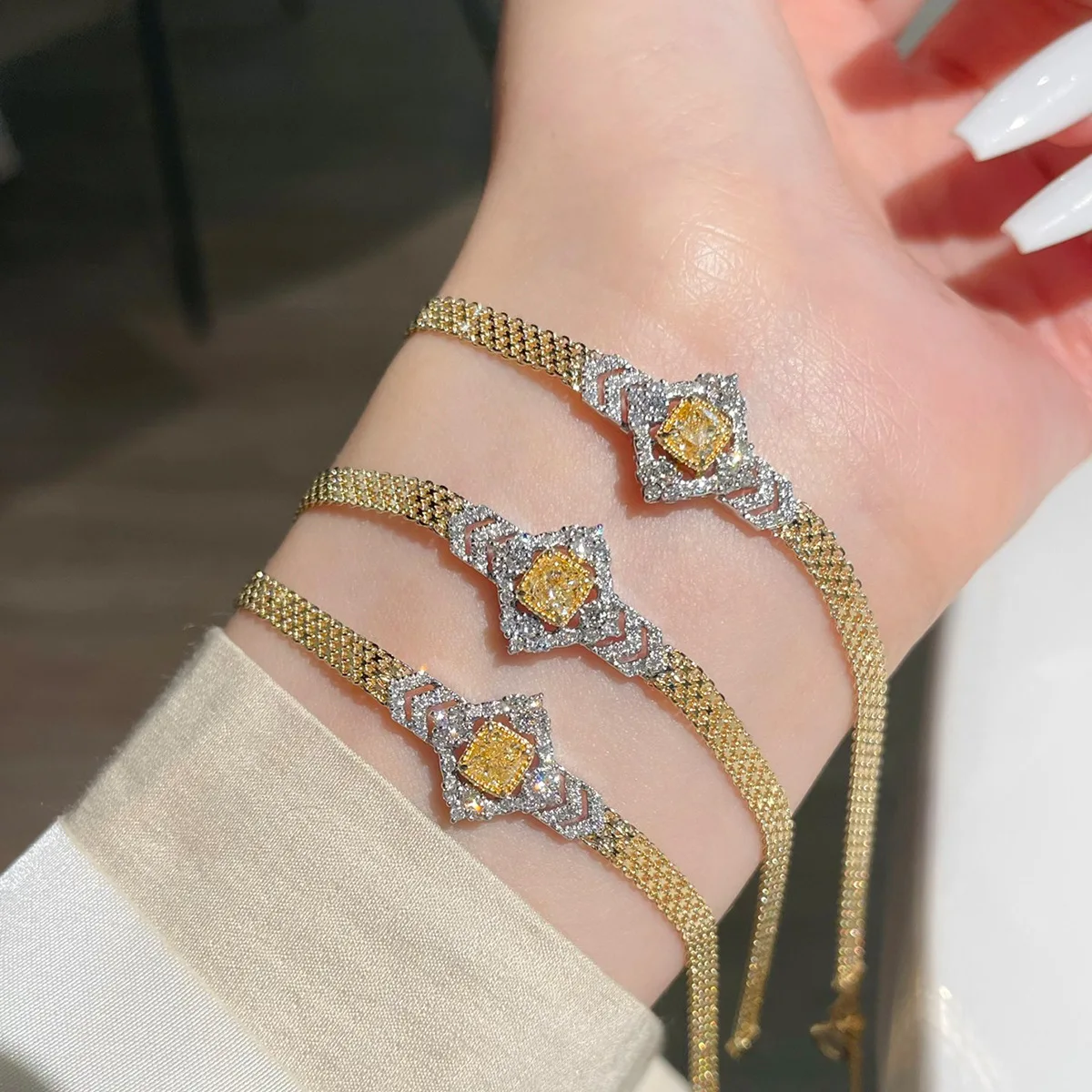 

Art Deco 925 Silver Bracelet With Yellow Diamond Moissanite Charm Wide Tennis Chain Cuff Bangle Luxury AU750 Wedding Jewelry