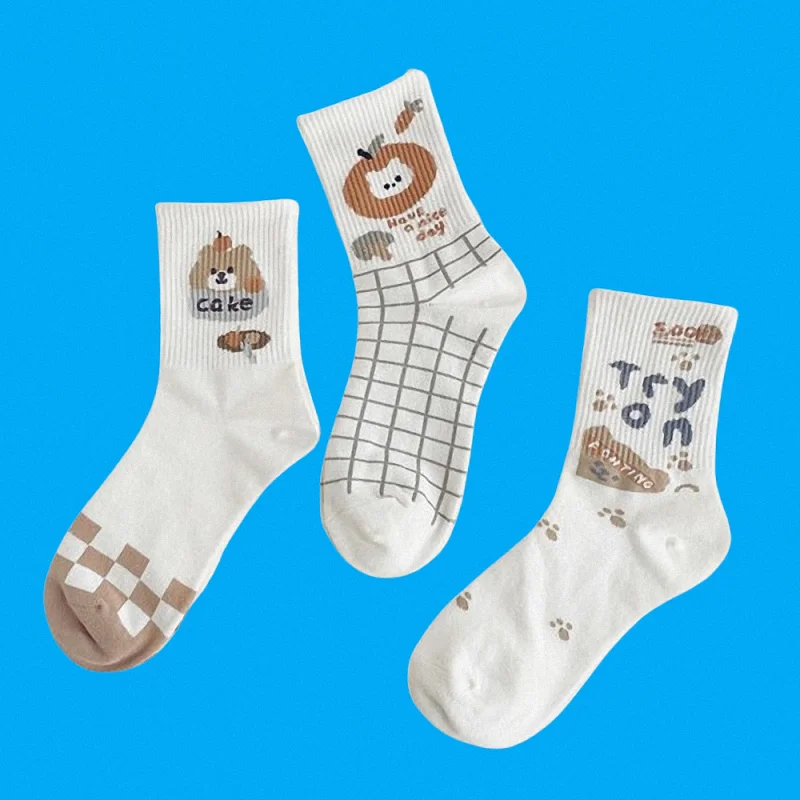 Chaussettes décontractées ours japonais pour femmes, mi-tube, tout match, style collège, mode printemps et été, Ins, mignon, nouveau, 8/16 paires